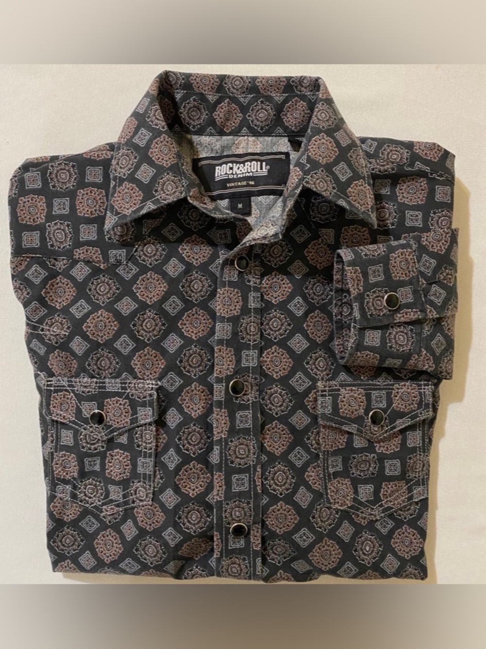 Rock & Roll Denim Vintage ‘46 Shirt 
Medium